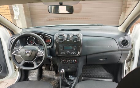 Dacia Logan II, 2019 год, 900 000 рублей, 16 фотография