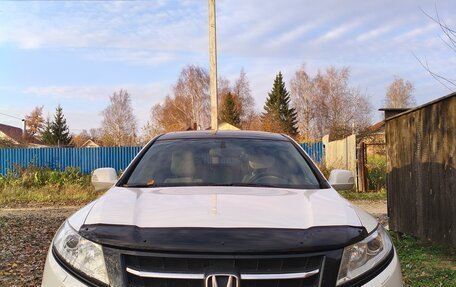 Honda Crosstour I рестайлинг, 2014 год, 1 650 000 рублей, 4 фотография