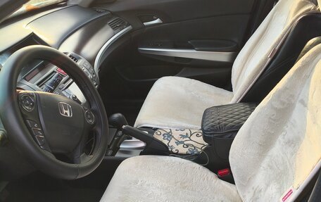Honda Crosstour I рестайлинг, 2014 год, 1 650 000 рублей, 19 фотография