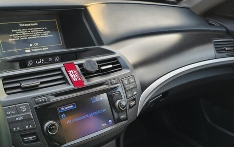 Honda Crosstour I рестайлинг, 2014 год, 1 650 000 рублей, 21 фотография