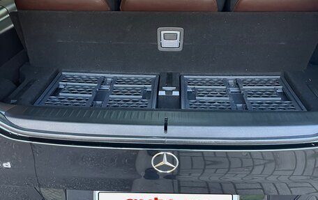 Mercedes-Benz V-Класс, 2017 год, 4 850 000 рублей, 3 фотография