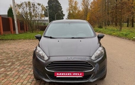 Ford Fiesta, 2016 год, 690 000 рублей, 2 фотография