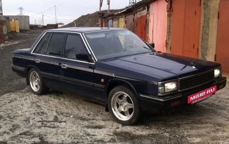 Nissan Laurel VIII, 1986 год, 690 000 рублей, 5 фотография
