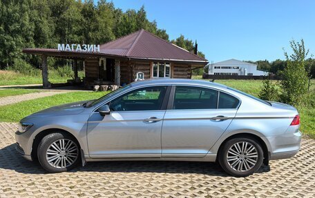 Volkswagen Passat B8 рестайлинг, 2017 год, 1 625 000 рублей, 2 фотография