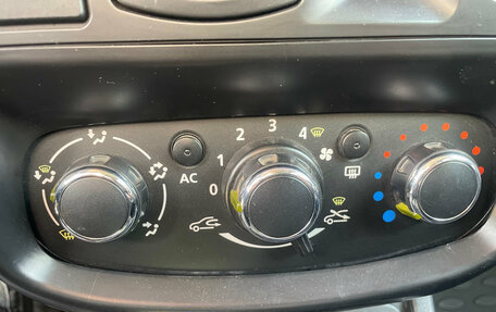 Nissan Terrano III, 2014 год, 930 000 рублей, 16 фотография