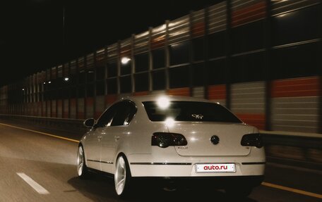 Volkswagen Passat B6, 2010 год, 799 999 рублей, 2 фотография