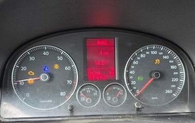 Volkswagen Touran III, 2010 год, 600 000 рублей, 1 фотография