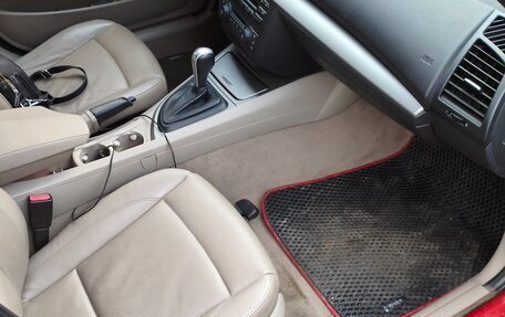 BMW 1 серия, 2006 год, 600 000 рублей, 8 фотография