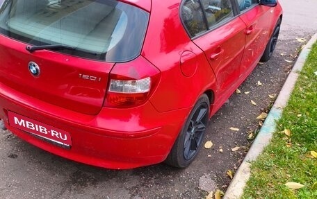 BMW 1 серия, 2006 год, 600 000 рублей, 5 фотография