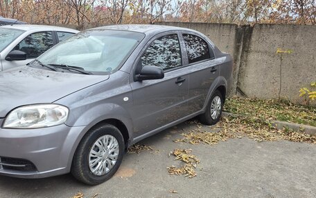 Chevrolet Aveo III, 2010 год, 279 000 рублей, 2 фотография