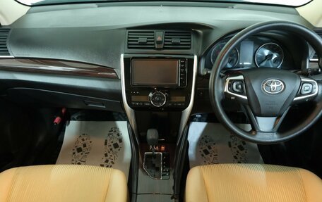 Toyota Premio, 2016 год, 1 869 000 рублей, 14 фотография