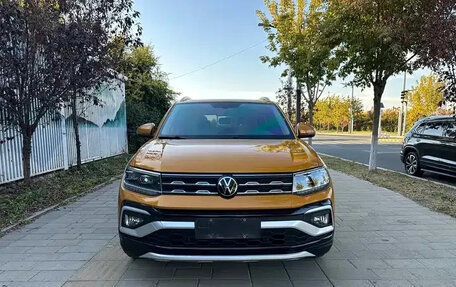 Volkswagen T-Cross I, 2023 год, 1 240 444 рублей, 2 фотография