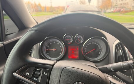 Opel Astra J, 2011 год, 515 000 рублей, 5 фотография