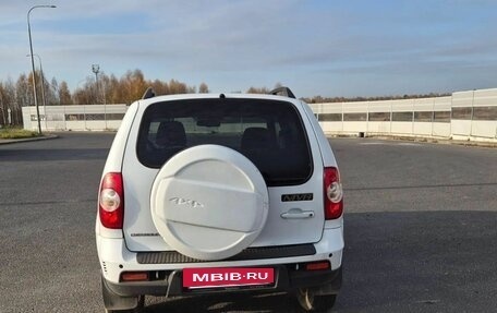Chevrolet Niva I рестайлинг, 2019 год, 746 000 рублей, 2 фотография