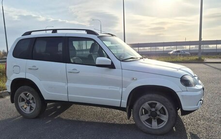 Chevrolet Niva I рестайлинг, 2019 год, 746 000 рублей, 4 фотография