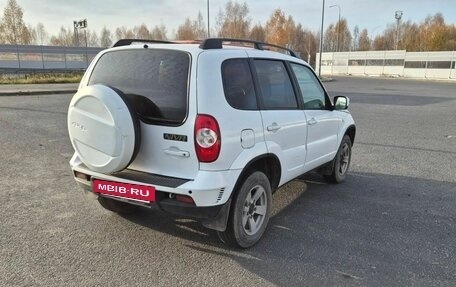 Chevrolet Niva I рестайлинг, 2019 год, 746 000 рублей, 7 фотография
