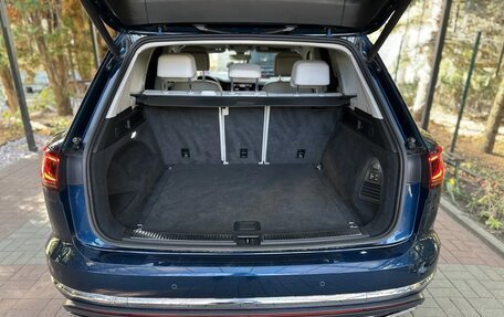Volkswagen Touareg III, 2019 год, 5 300 000 рублей, 3 фотография