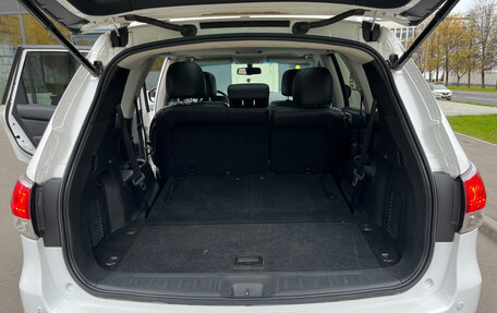 Nissan Pathfinder, 2014 год, 2 000 000 рублей, 16 фотография