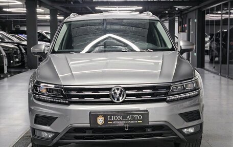 Volkswagen Tiguan II, 2017 год, 2 550 000 рублей, 2 фотография