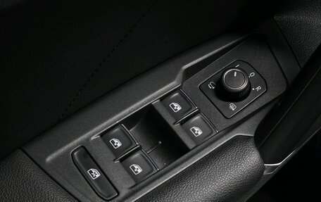 Volkswagen Tiguan II, 2017 год, 2 550 000 рублей, 13 фотография
