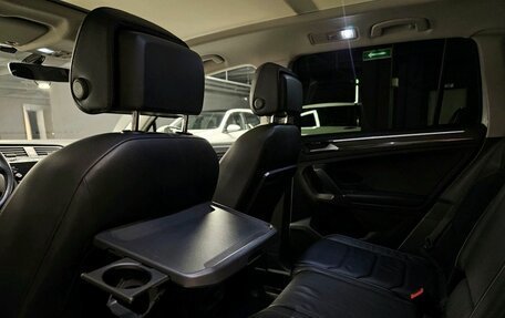 Volkswagen Tiguan II, 2017 год, 2 550 000 рублей, 20 фотография