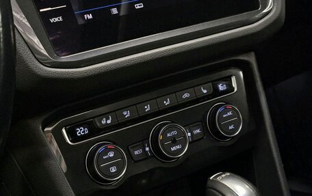 Volkswagen Tiguan II, 2017 год, 2 550 000 рублей, 30 фотография