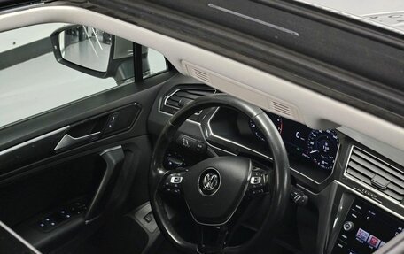 Volkswagen Tiguan II, 2017 год, 2 550 000 рублей, 31 фотография