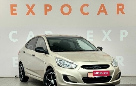Hyundai Solaris II рестайлинг, 2011 год, 499 000 рублей, 3 фотография
