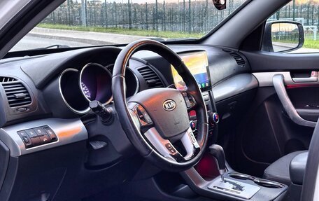 KIA Sorento II рестайлинг, 2012 год, 1 099 000 рублей, 16 фотография