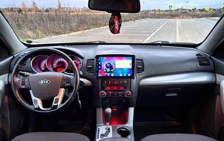KIA Sorento II рестайлинг, 2012 год, 1 099 000 рублей, 27 фотография