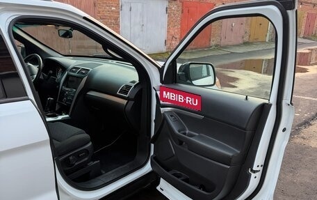 Ford Explorer V рестайлинг, 2014 год, 1 680 000 рублей, 16 фотография