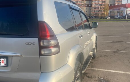 Toyota Land Cruiser Prado 150 рестайлинг, 2017 год, 1 550 000 рублей, 3 фотография