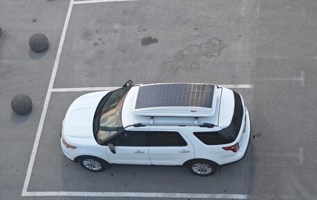 Ford Explorer V рестайлинг, 2014 год, 1 680 000 рублей, 20 фотография