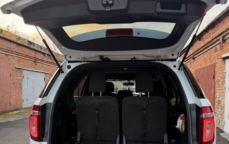Ford Explorer V рестайлинг, 2014 год, 1 680 000 рублей, 18 фотография