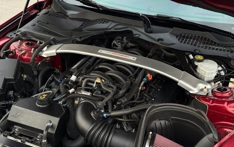 Ford Mustang VI рестайлинг, 2018 год, 7 500 000 рублей, 13 фотография