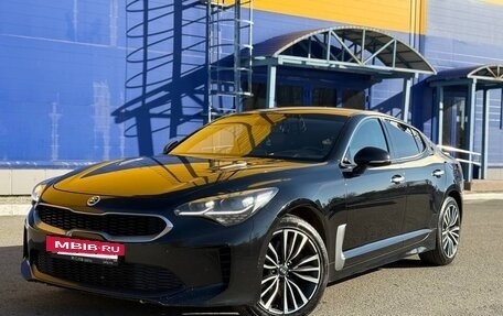 KIA Stinger I, 2018 год, 1 800 000 рублей, 3 фотография