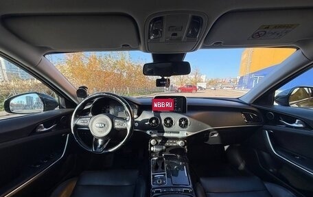KIA Stinger I, 2018 год, 1 800 000 рублей, 12 фотография