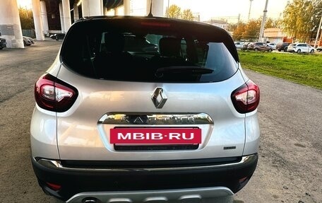 Renault Kaptur I рестайлинг, 2017 год, 1 570 000 рублей, 11 фотография