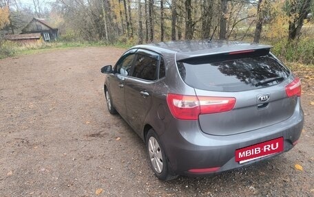 KIA Rio III рестайлинг, 2013 год, 930 000 рублей, 5 фотография