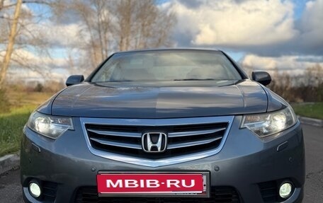 Honda Accord VIII рестайлинг, 2011 год, 1 550 000 рублей, 1 фотография