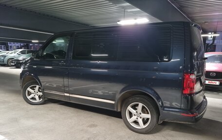 Volkswagen Caravelle T6 рестайлинг, 2016 год, 3 100 000 рублей, 5 фотография