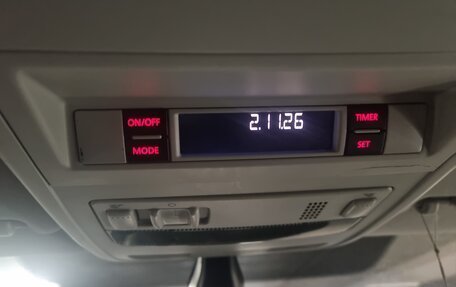 Volkswagen Caravelle T6 рестайлинг, 2016 год, 3 100 000 рублей, 12 фотография