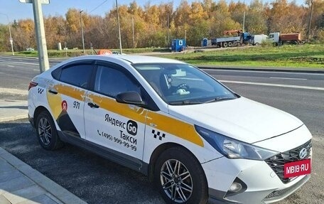 Hyundai Solaris II рестайлинг, 2021 год, 1 399 000 рублей, 3 фотография