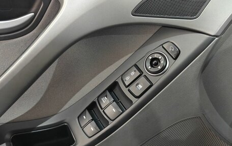 Hyundai Elantra VI, 2014 год, 950 000 рублей, 15 фотография
