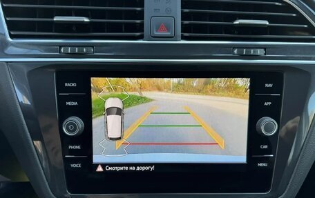 Volkswagen Tiguan II, 2022 год, 2 342 000 рублей, 23 фотография