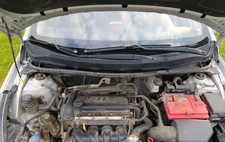 Hyundai Solaris II рестайлинг, 2013 год, 715 000 рублей, 17 фотография
