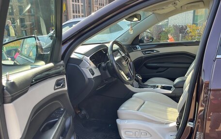 Cadillac SRX II рестайлинг, 2014 год, 1 600 000 рублей, 13 фотография