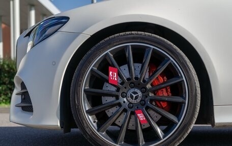 Mercedes-Benz E-Класс, 2017 год, 4 390 000 рублей, 20 фотография