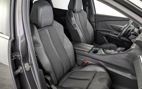 Peugeot 3008 II, 2020 год, 1 800 000 рублей, 23 фотография