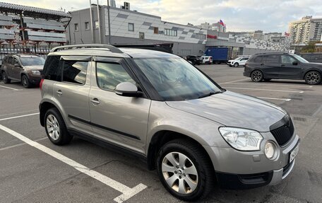 Skoda Yeti I рестайлинг, 2011 год, 750 000 рублей, 16 фотография